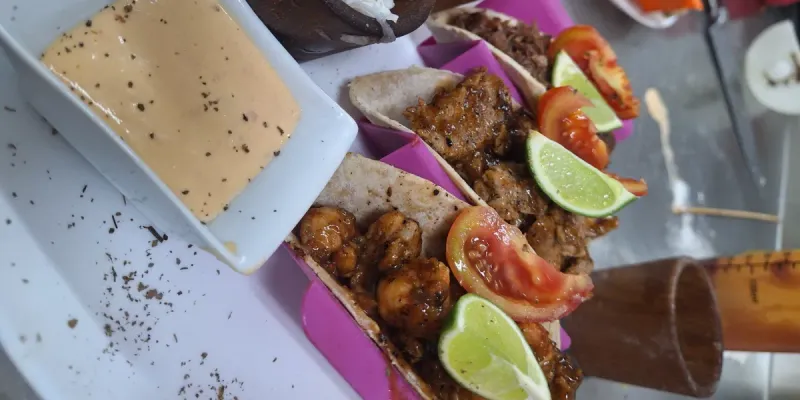 Taco Mixto 