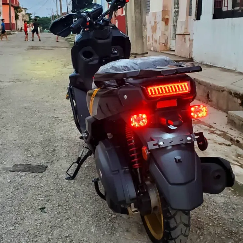 MOTO AUTOMÁTICA TK UNISON