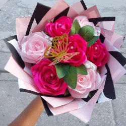 Ramo de Rosas Eternas
