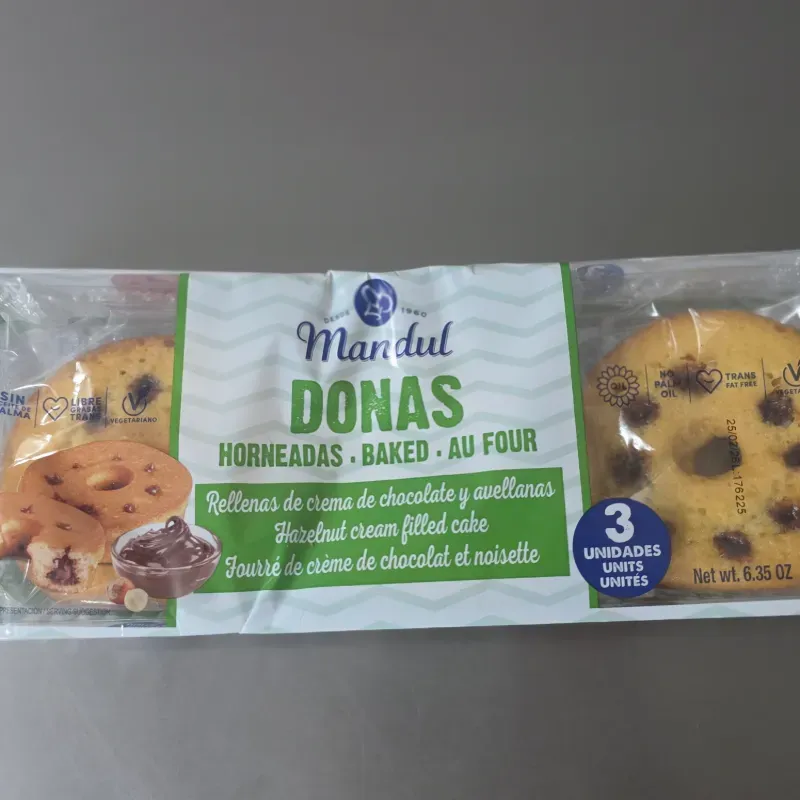 Donas Rellenas de Crema de Chocolate y Avellana 
