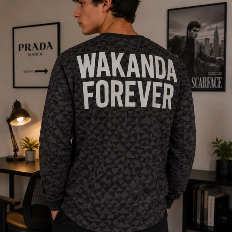Abrigo Wakanda Forever