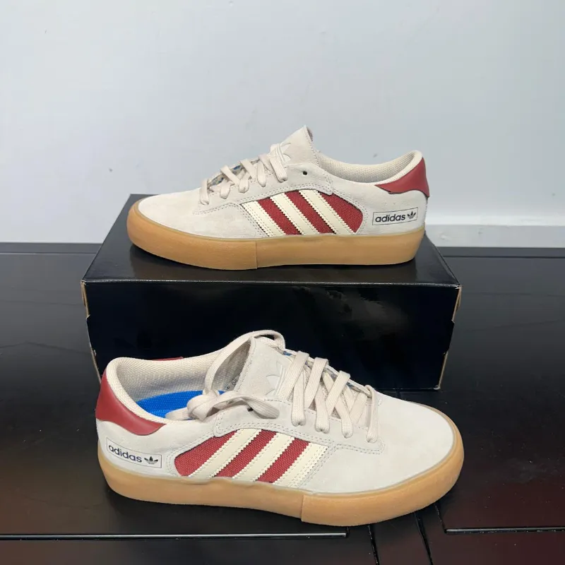 Adidas originales de hombres 