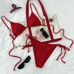 Bikini rojo