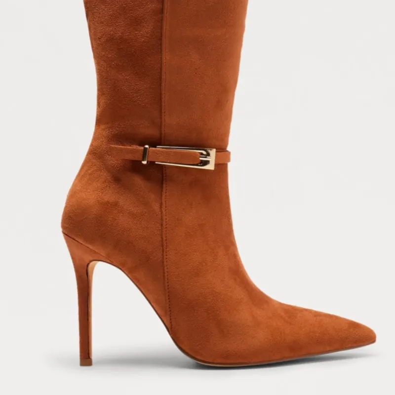 Botas altas de tacón