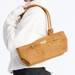 Cartera carmelita