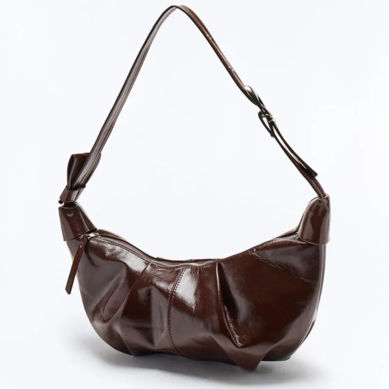 Cartera carmelita
