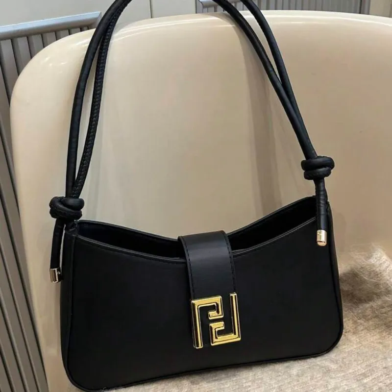 Cartera elegante negra 