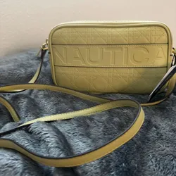 Cartera verde Nautica