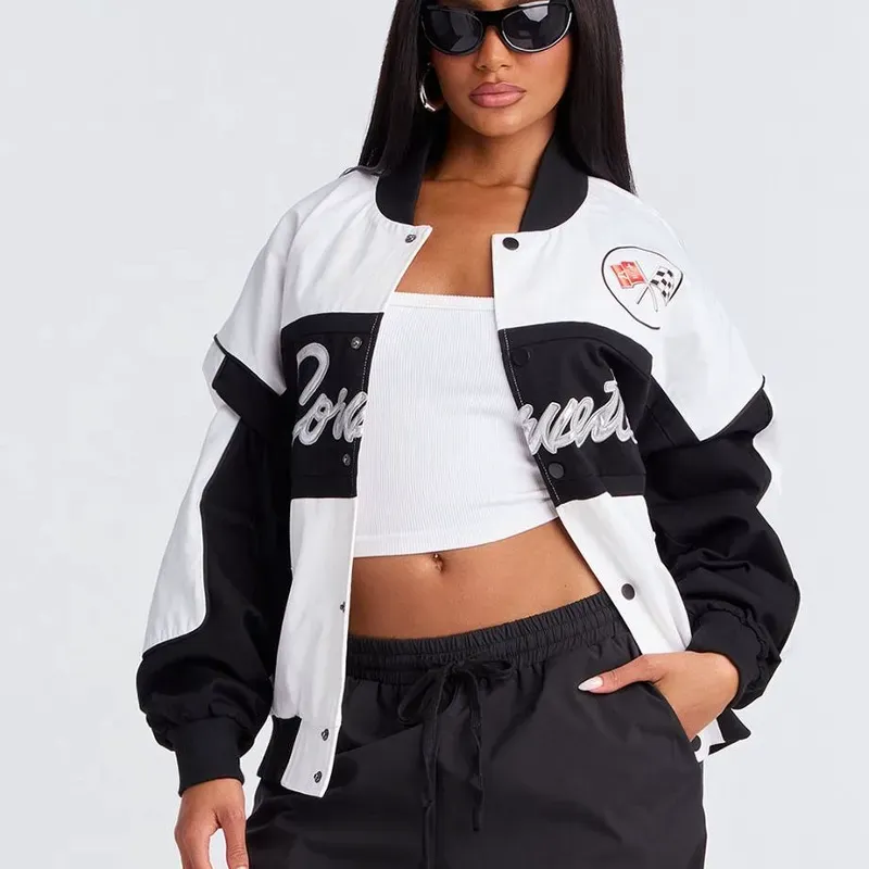 Chaqueta blanca y negra