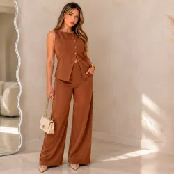 Conjunto carmelita elegante