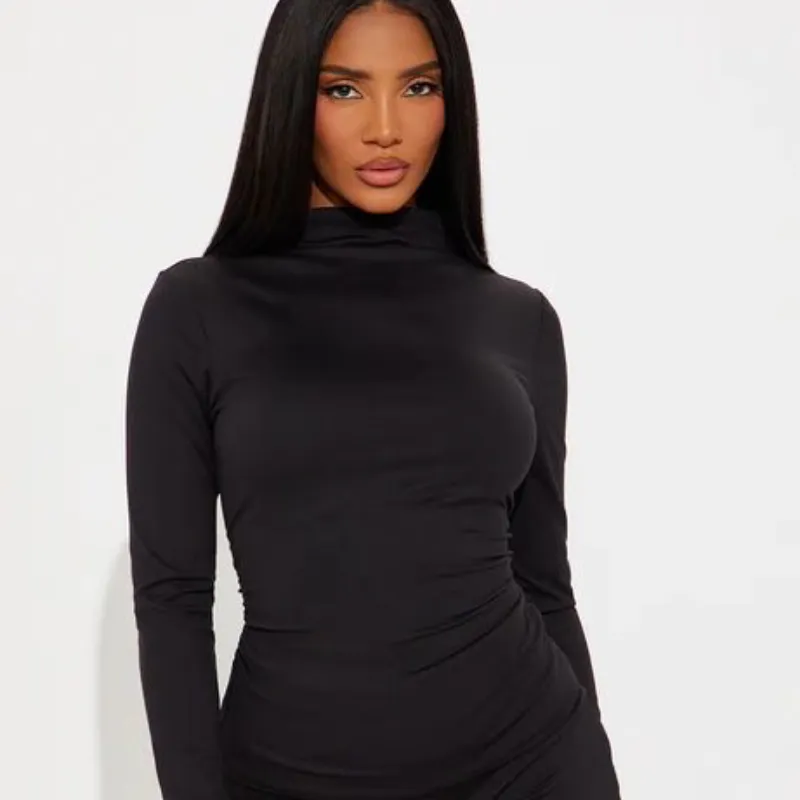 Conjunto negro de mujer 