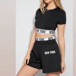 Conjunto de short y blusa