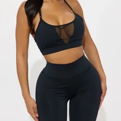 Conjunto de top y licra