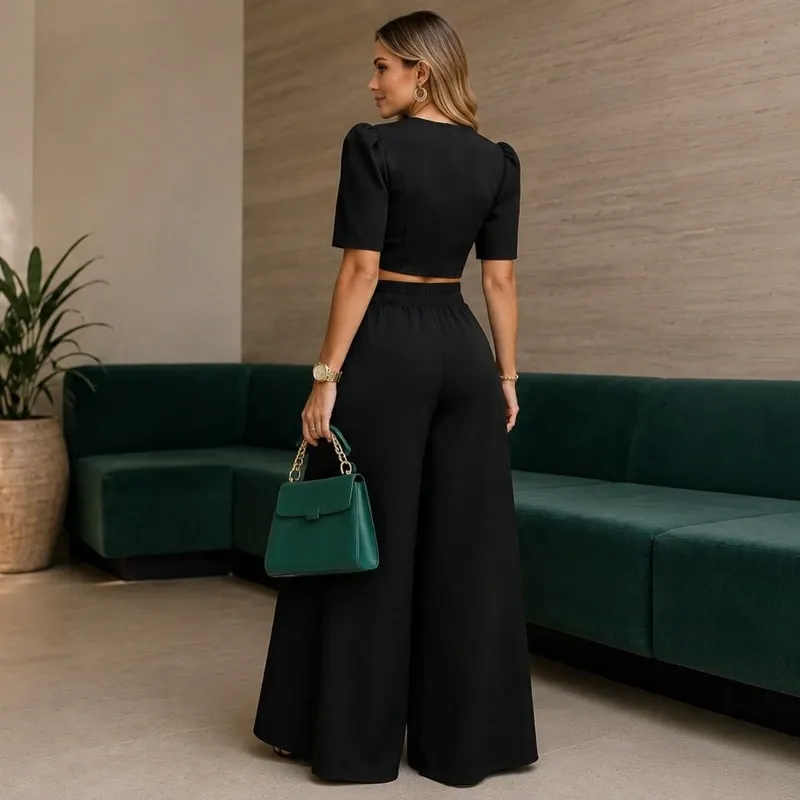 Conjunto negro elegante