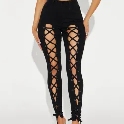 Pantalón con crucetas
