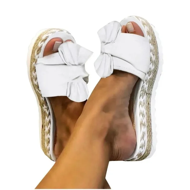 Sandalias de saco blancas