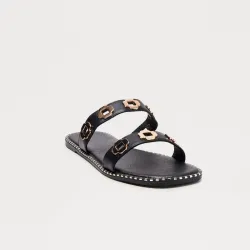 Sandalias negras y doradas