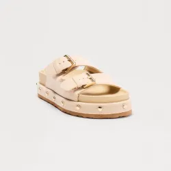 Sandalias prácticas