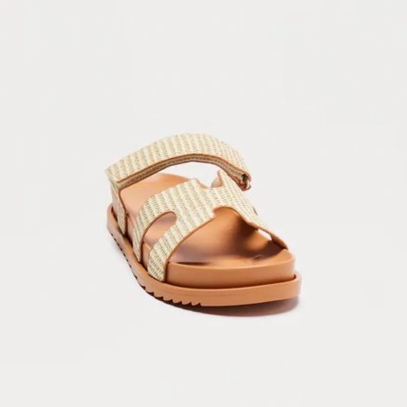 Sandalias prácticas