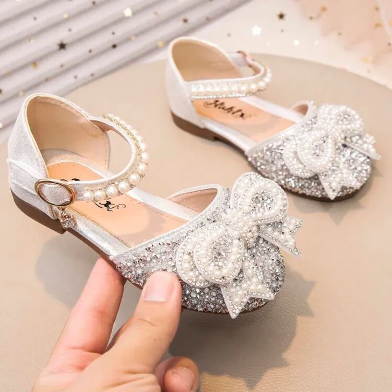 Sandalitas con lazos