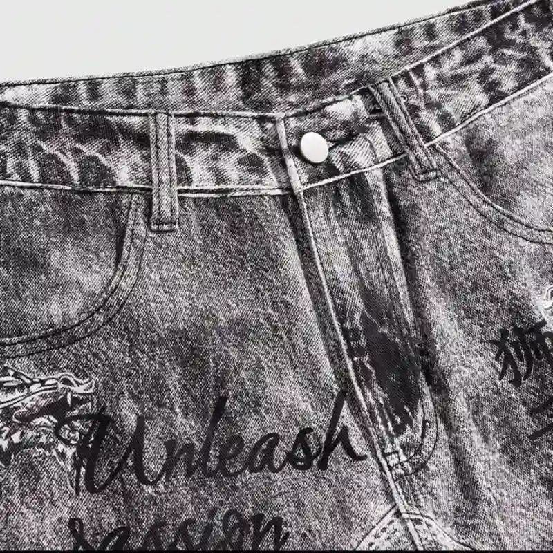 Short de hombre con diseño de dragón