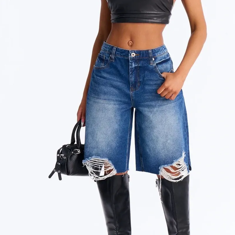 Short de mezclilla ancho