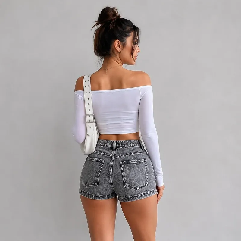 Short de mezclilla gris