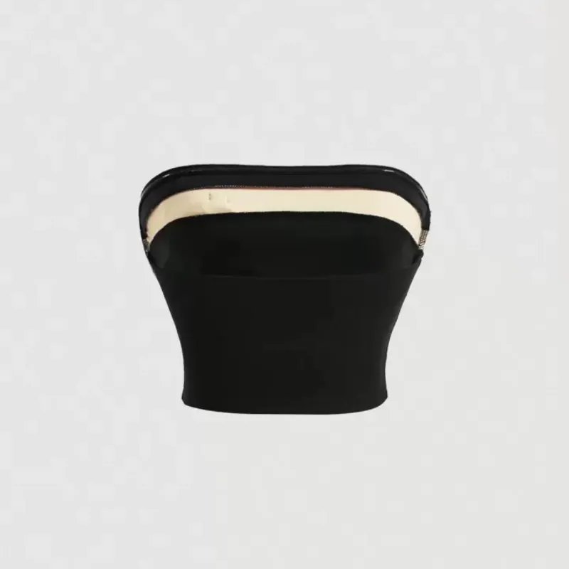 Top negro con lazo blanco