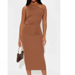 Vestido carmelita elegante