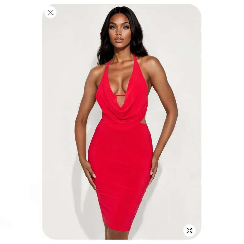 Vestido rojo con cuello halter