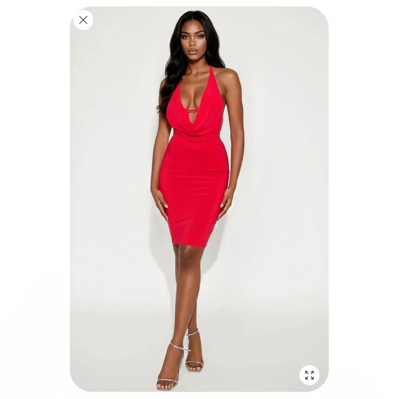 Vestido rojo con cuello halter