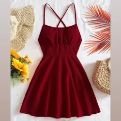 Vestido rojo oscuro veraniego
