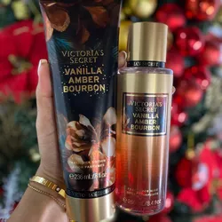 Victoria's Secret Vanilla Amber Bourbon Fragrance Mist y Body Lotion. 