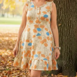 Vestido de botones y vuelo 