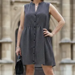 Vestido sencillo de botones