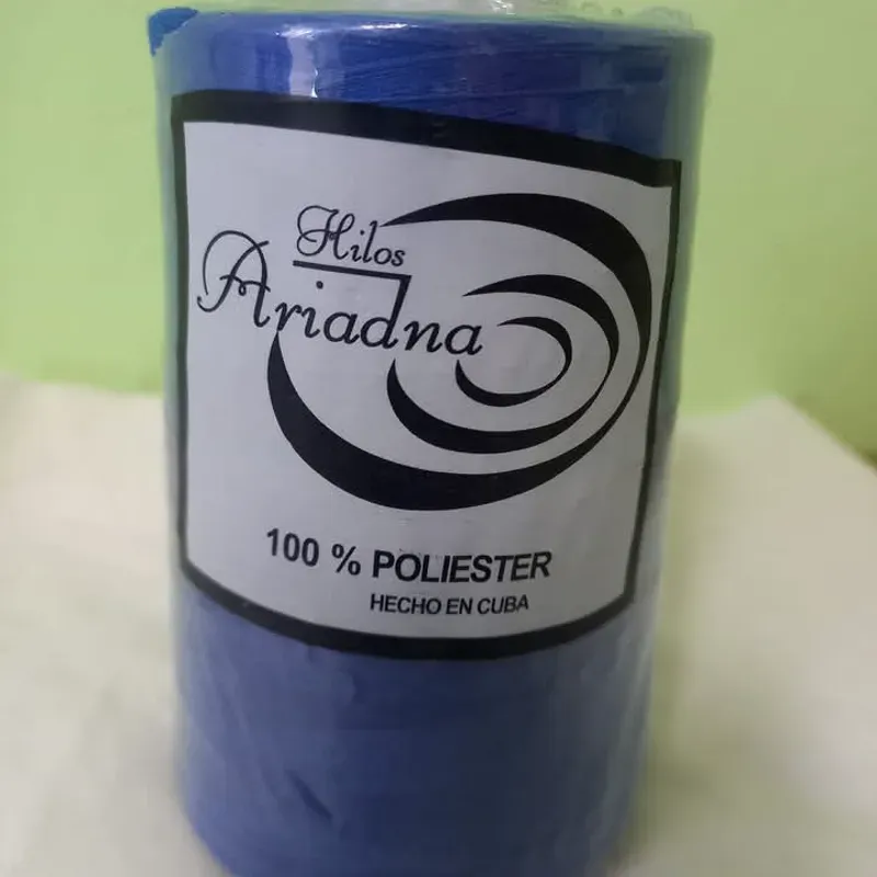 Azul oscuro