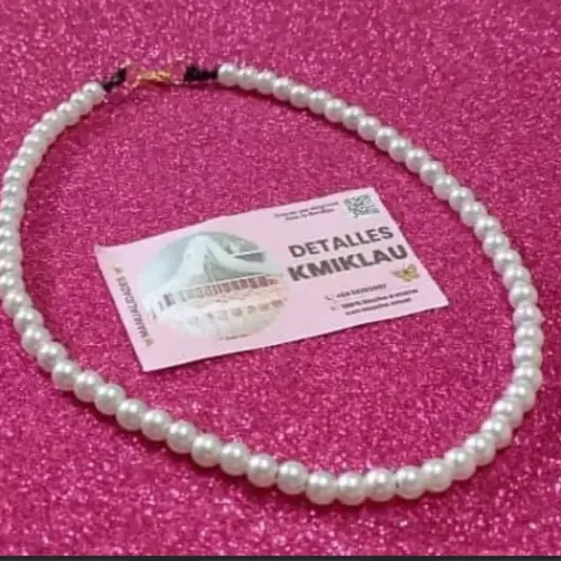 Collares