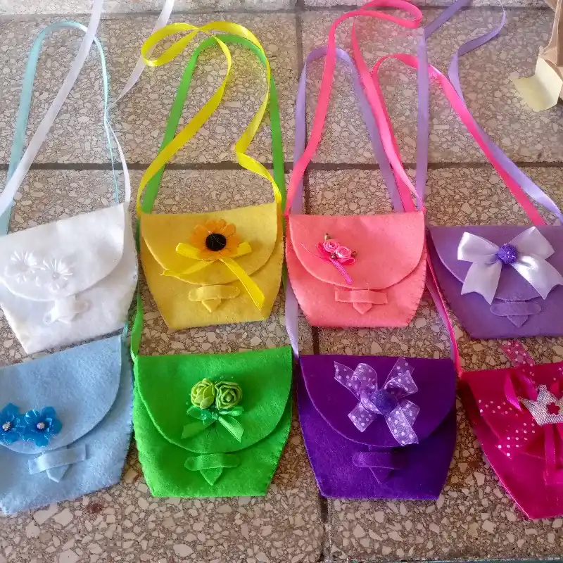 Carteras de fieltro 