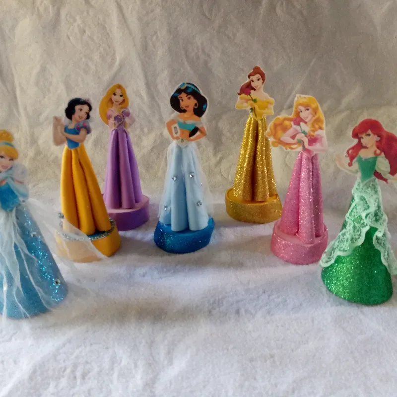 Princesas con vestido de foami 