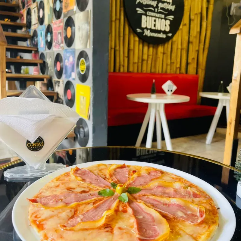 Pizza de Jamón Serrano 