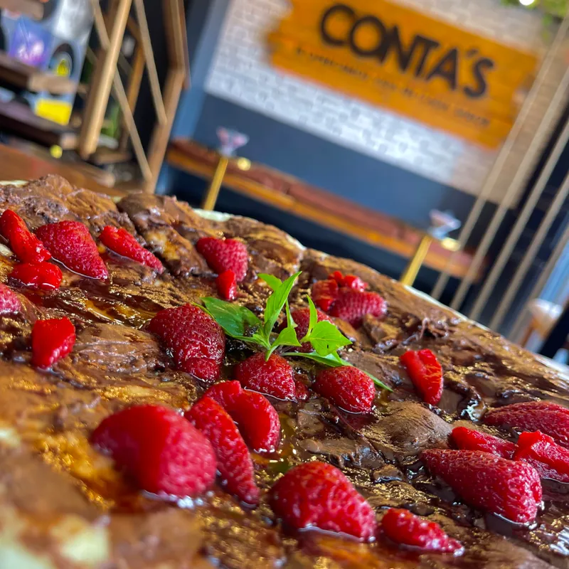 Pizza de Nutella, Fresas y Frutos Secos