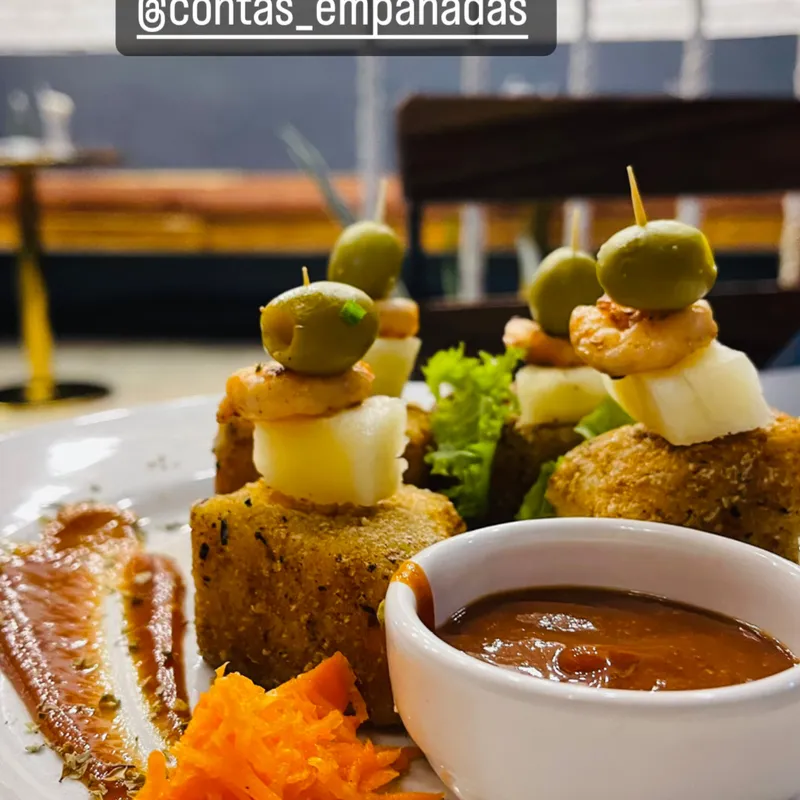 Queso frito con robusto de camarón 