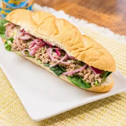 Sándwich de Atún