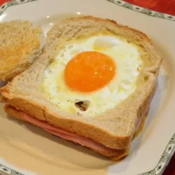 Sándwich Huevo