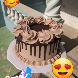 MINICAKE DE 15 CM X 10 CM DE CHOCOLATE ENTERO