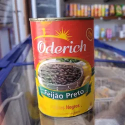 Frijoles negros enlatados