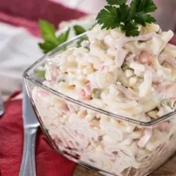 Ensalada Fría con Queso Blanco (1 libra)