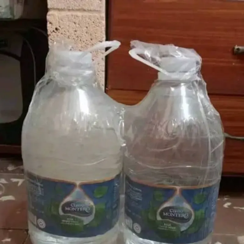 Agua mineral 