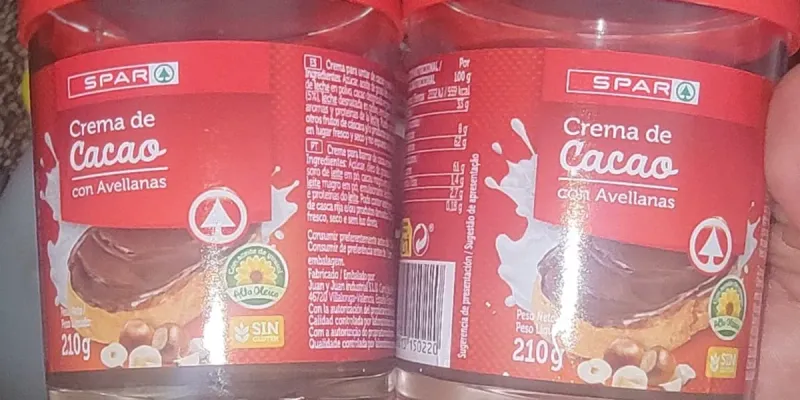 Crema de cacao con avellanas 