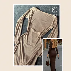 Vestido (beige)con abertura en la espalda manga larga (cerrado)